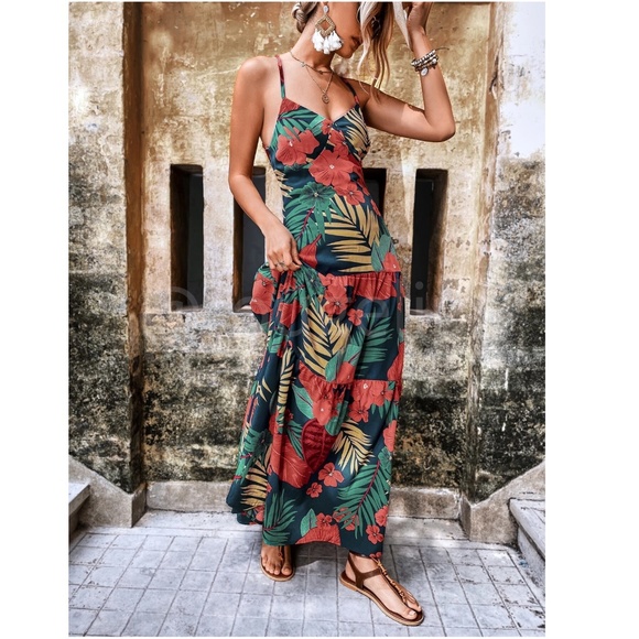 Tropical Maxi Dress Flared Open Back Criss Cross Ties Straps Red on Black - Picture 5 of 7